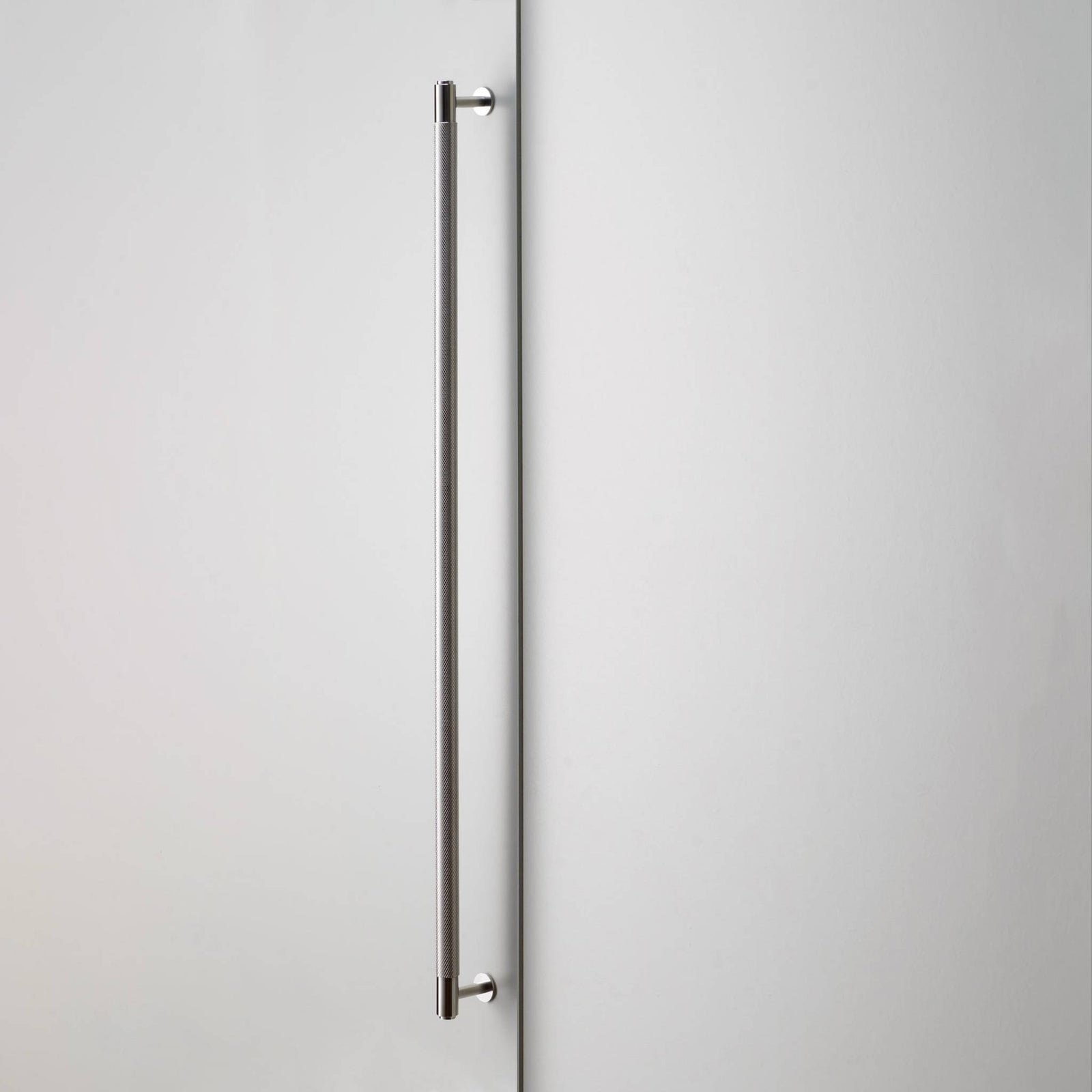 CLOSET BAR / CROSS / STEEL