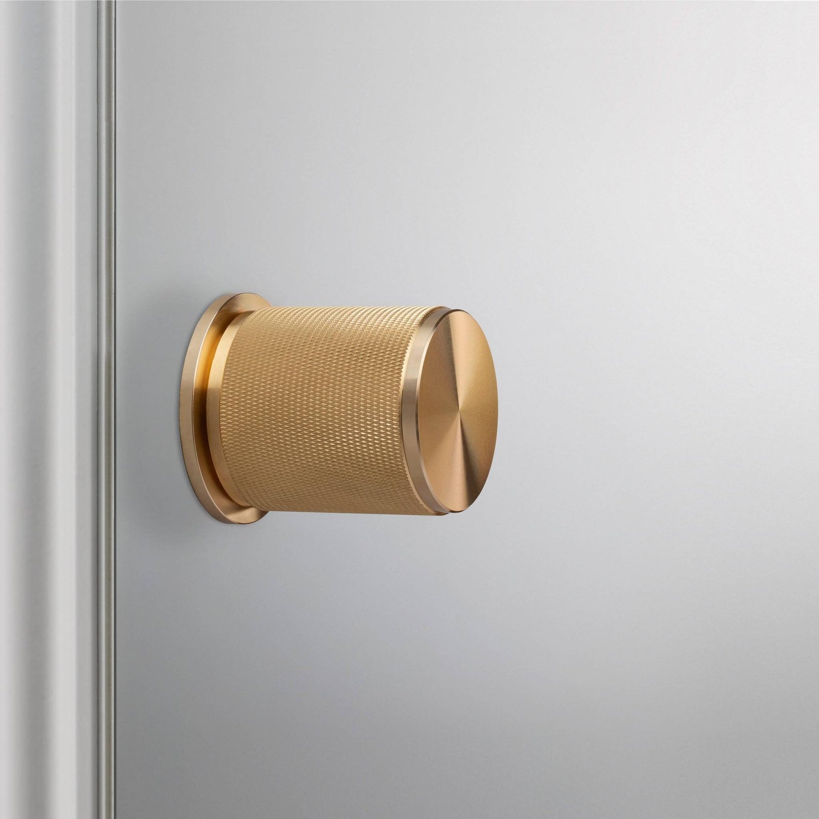 DOOR KNOB SET / CROSS / BRASS - Image 3